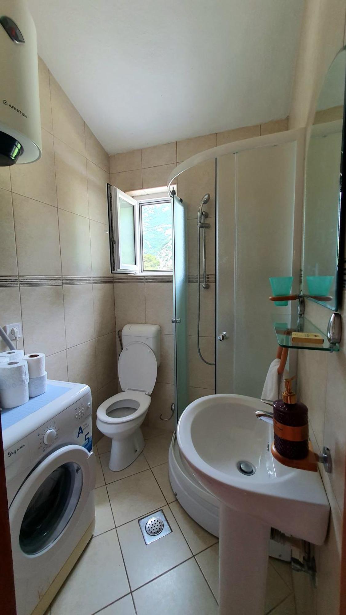 Apartments Ognjenovic Risan Ngoại thất bức ảnh